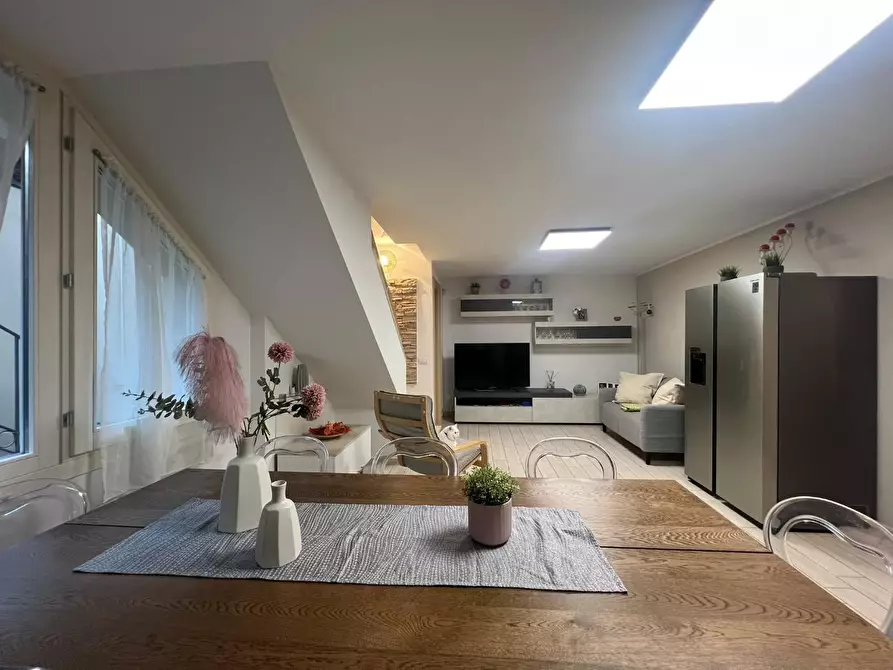 Immagine 42 di Appartamento in vendita  a Empoli