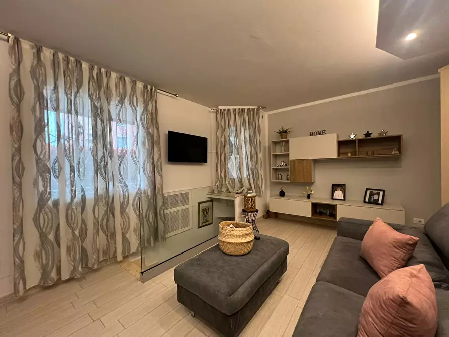 Immagine 22 di Appartamento in vendita  a Empoli