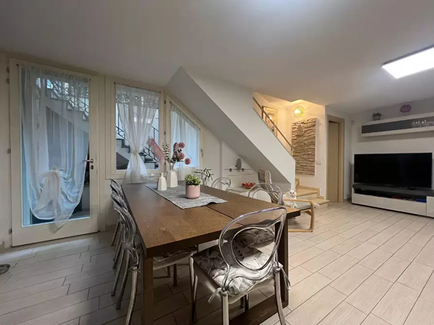 Immagine 41 di Appartamento in vendita  a Empoli