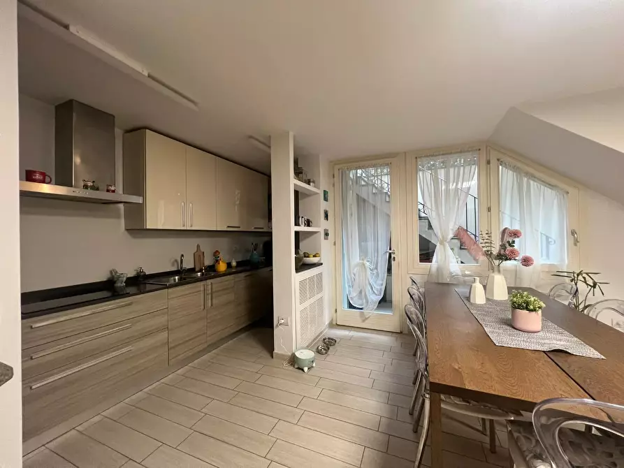 Immagine 40 di Appartamento in vendita  a Empoli