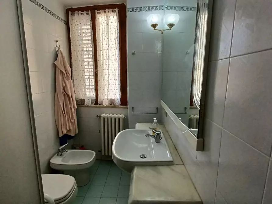 Immagine 22 di Appartamento in vendita  a Colle Di Val D'elsa