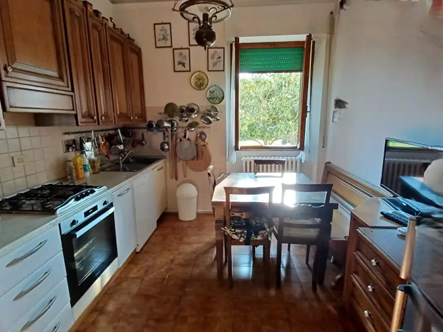 Immagine 5 di Appartamento in vendita  a Colle Di Val D'elsa