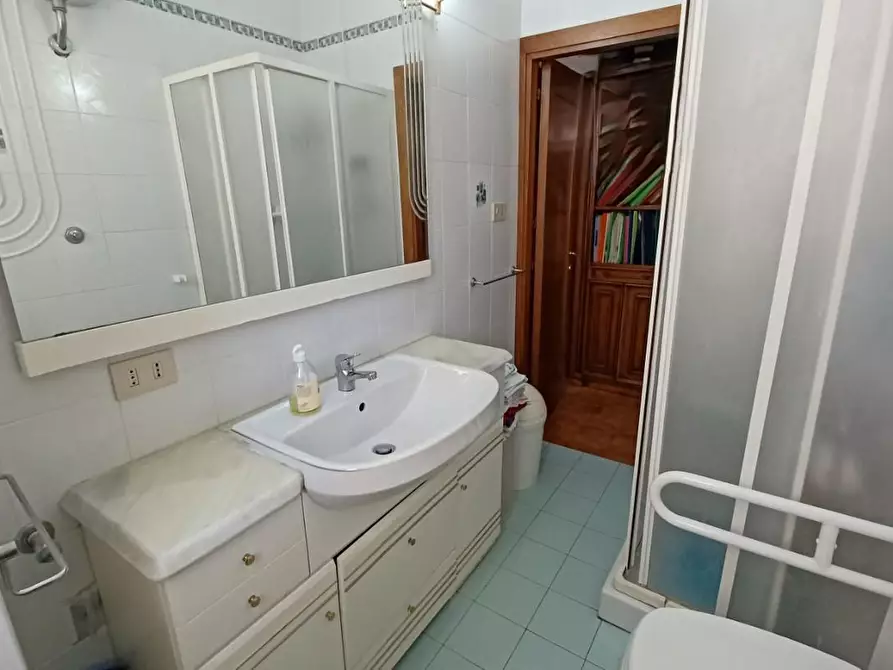 Immagine 24 di Appartamento in vendita  a Colle Di Val D'elsa