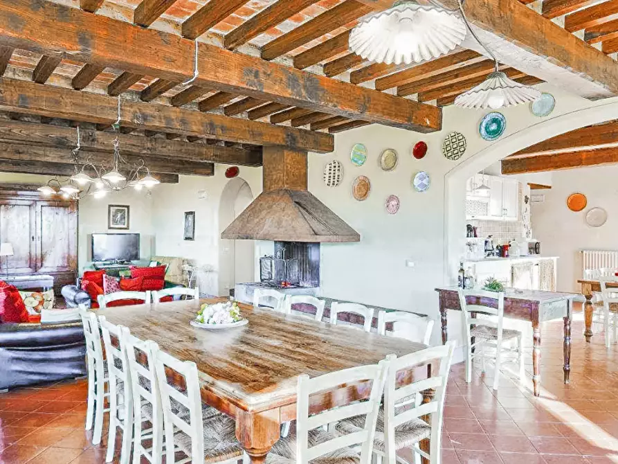 Immagine 19 di Villa in vendita  a Santa Luce