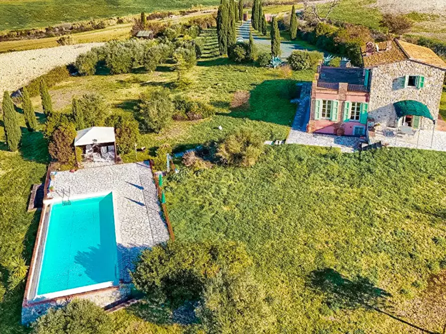 Immagine 10 di Villa in vendita  a Santa Luce