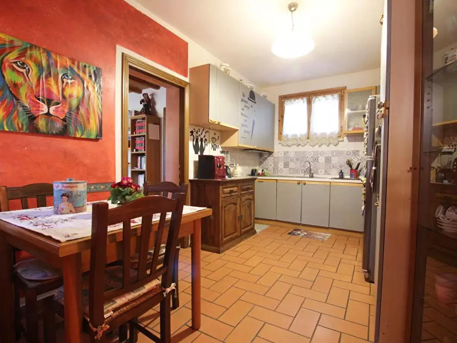 Immagine 15 di Appartamento in vendita  a Montepulciano
