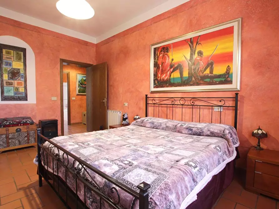 Immagine 25 di Appartamento in vendita  a Montepulciano