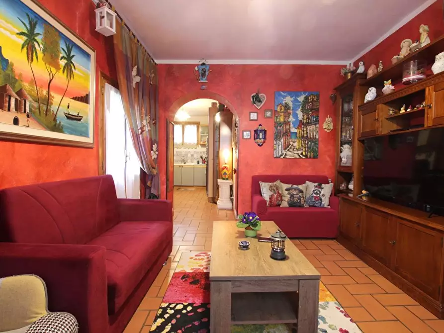 Immagine 10 di Appartamento in vendita  a Montepulciano