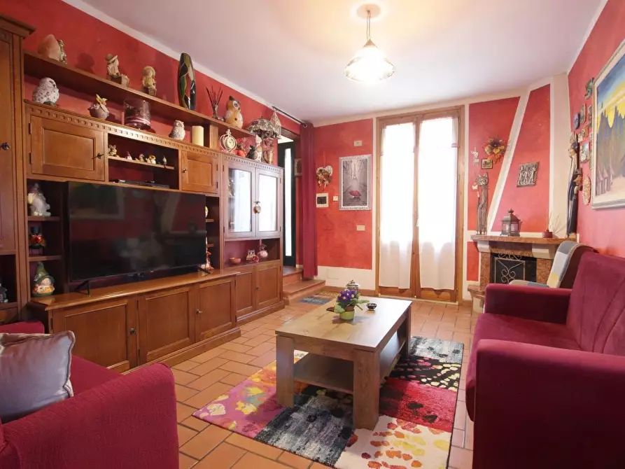 Immagine 12 di Appartamento in vendita  a Montepulciano