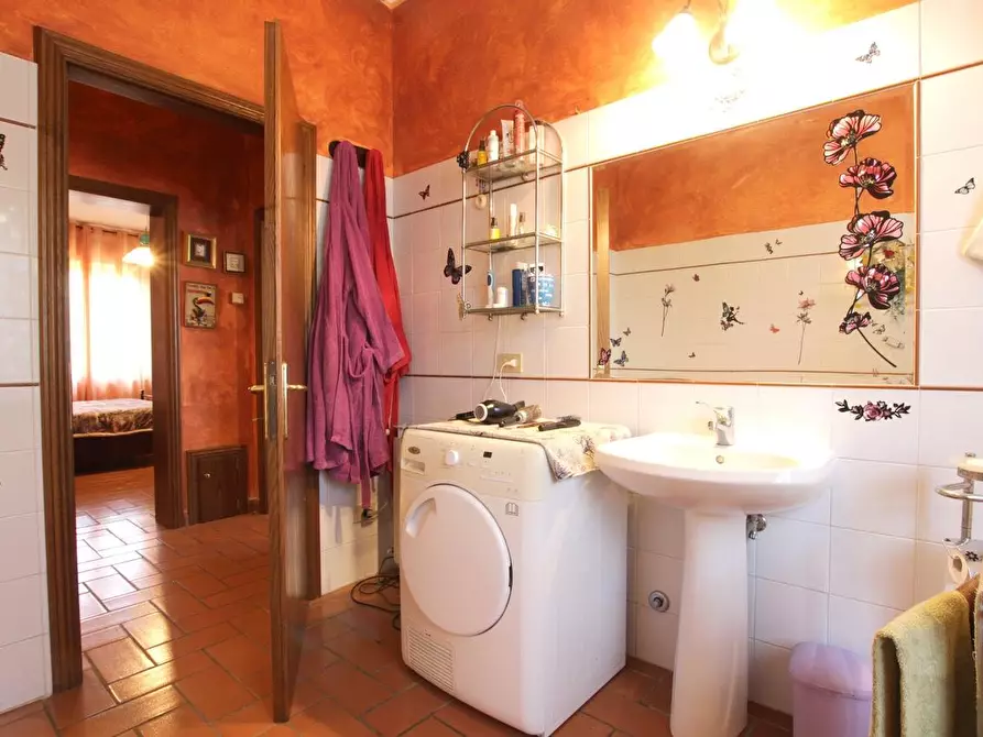 Immagine 35 di Appartamento in vendita  a Montepulciano