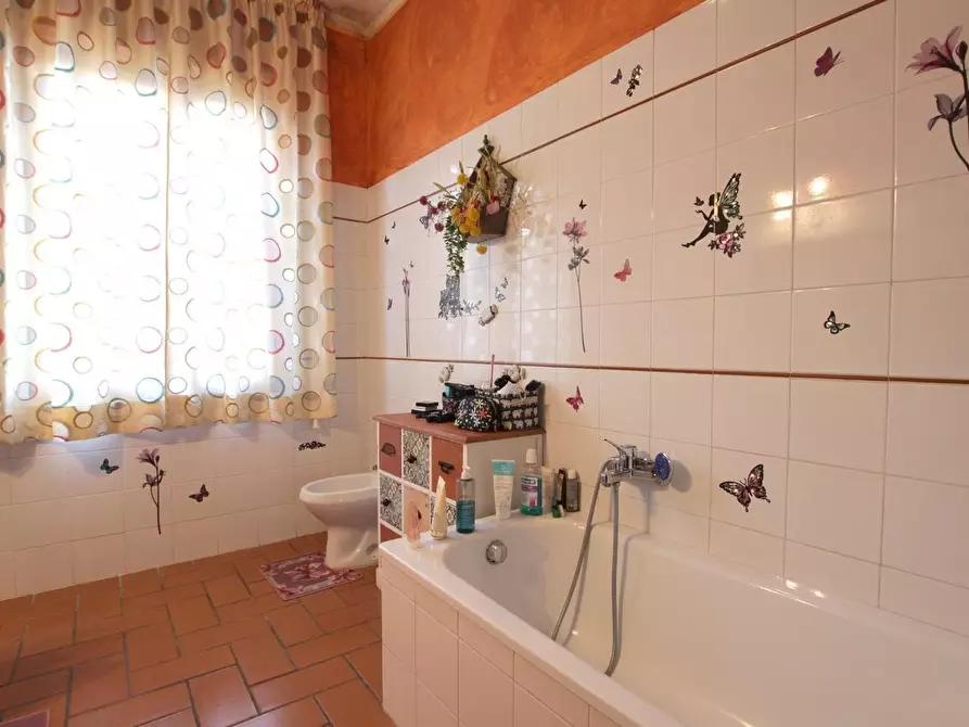 Immagine 34 di Appartamento in vendita  a Montepulciano