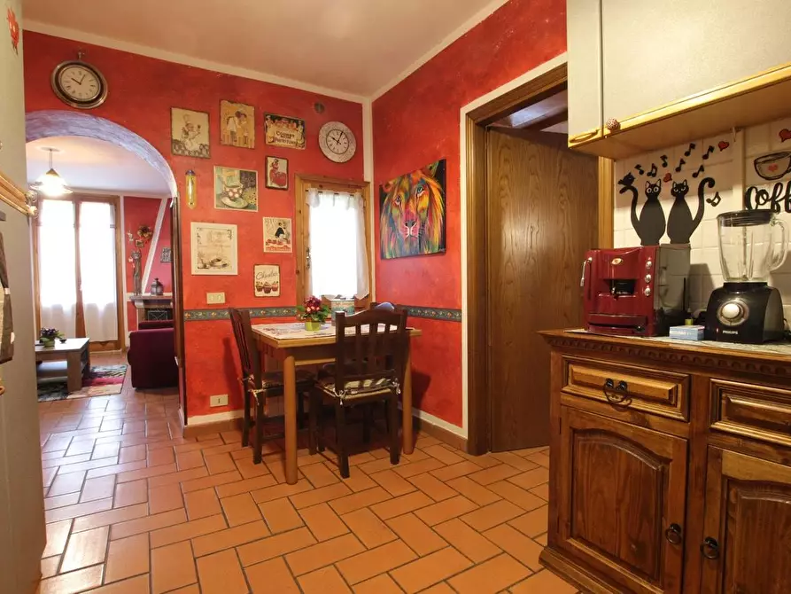 Immagine 17 di Appartamento in vendita  a Montepulciano