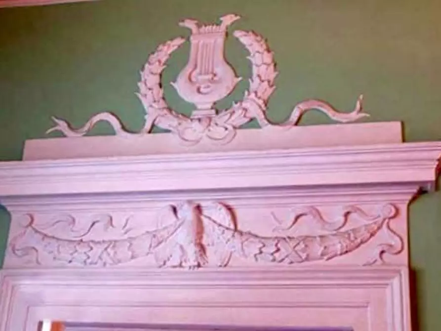 Immagine 10 di Albergo/B&B/Residence in vendita  a Viareggio