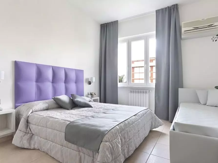 Immagine 9 di Albergo/B&B/Residence in vendita  a Camaiore