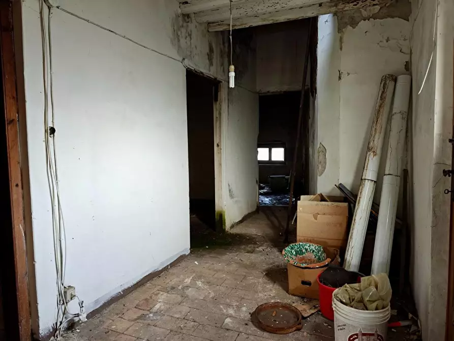 Immagine 25 di Villa in vendita  a Camaiore