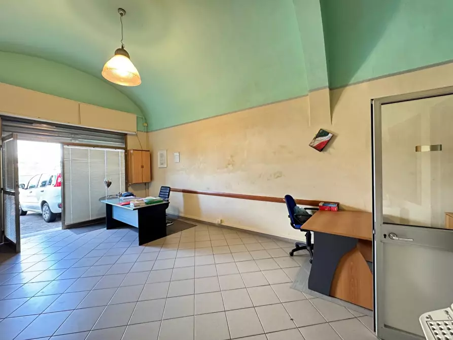 Immagine 4 di Ufficio in affitto  a Montelupo Fiorentino