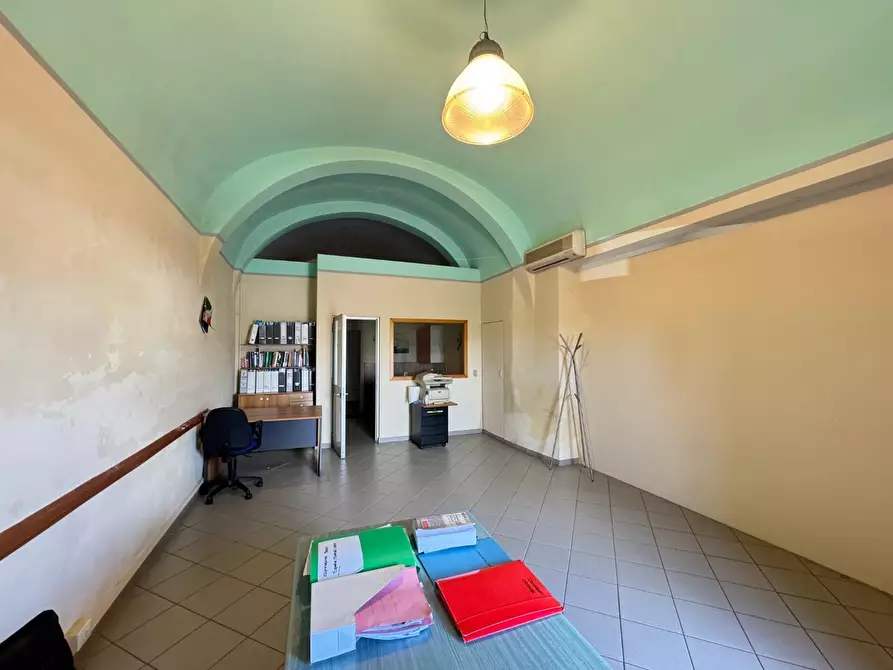 Immagine 2 di Ufficio in affitto  a Montelupo Fiorentino