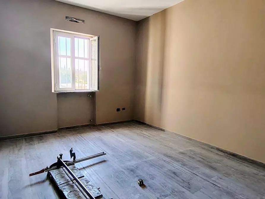 Immagine 9 di Villa in vendita  a Fucecchio