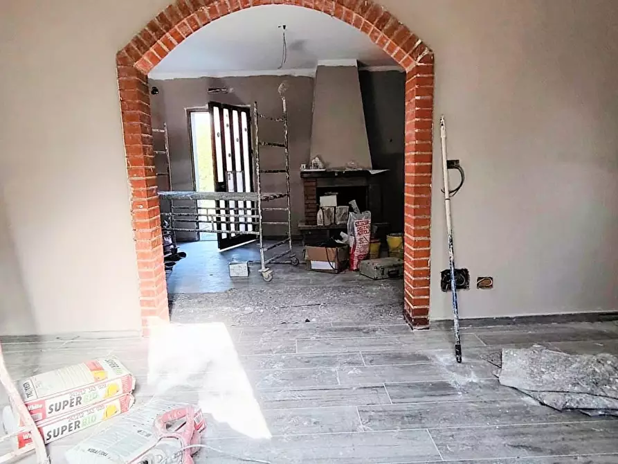 Immagine 6 di Villa in vendita  a Fucecchio