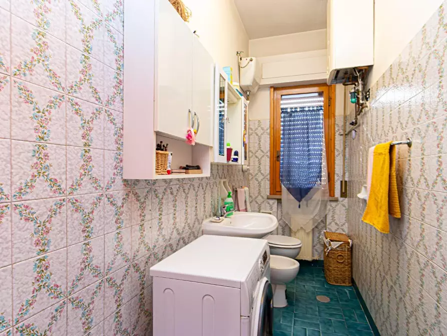 Immagine 31 di Appartamento in vendita  a Pontedera