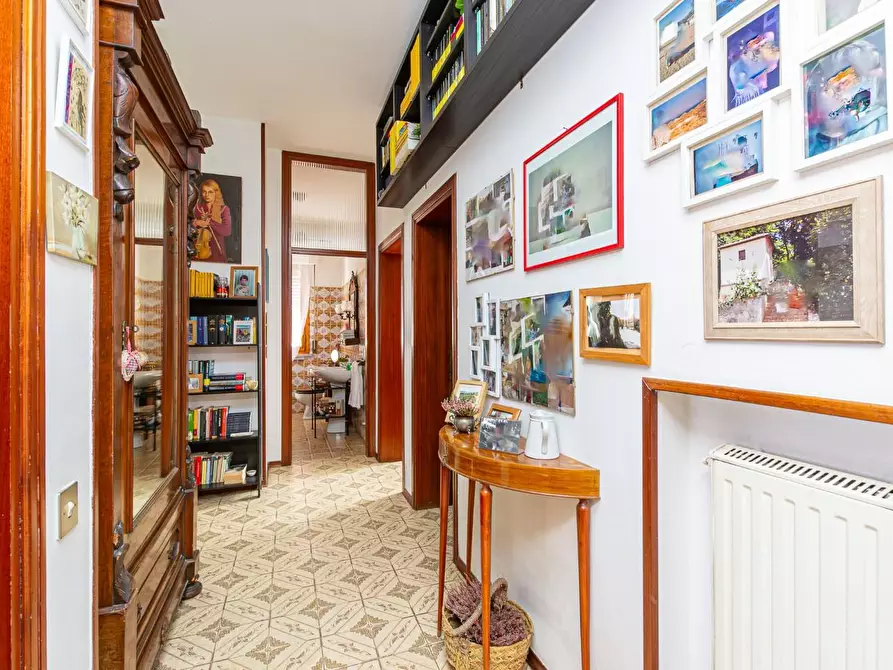 Immagine 20 di Appartamento in vendita  a Pontedera