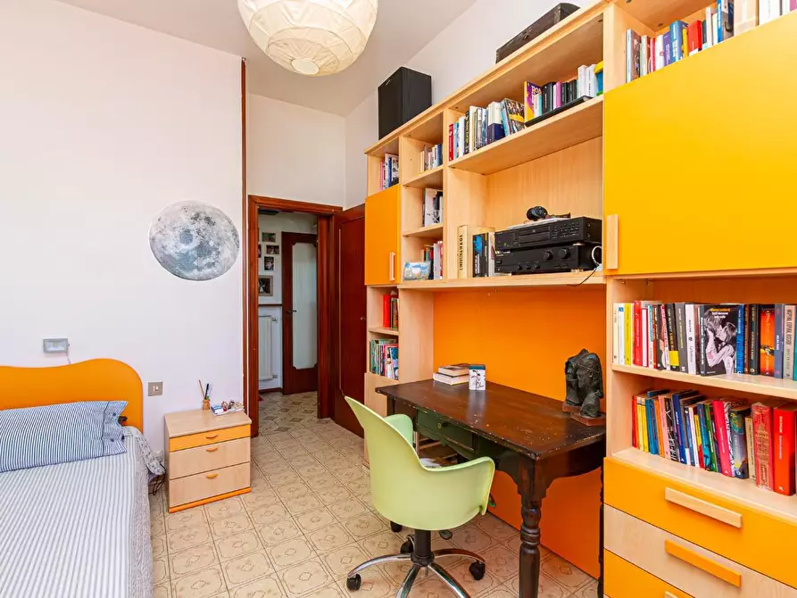 Immagine 23 di Appartamento in vendita  a Pontedera