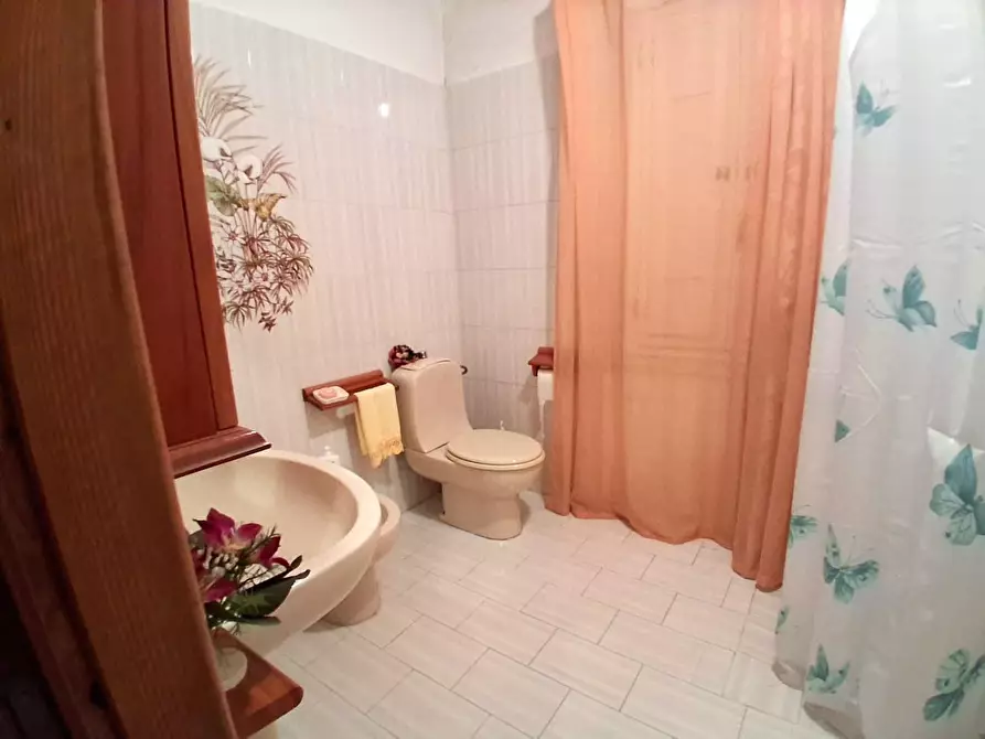 Immagine 16 di Terratetto in vendita  a Capannori