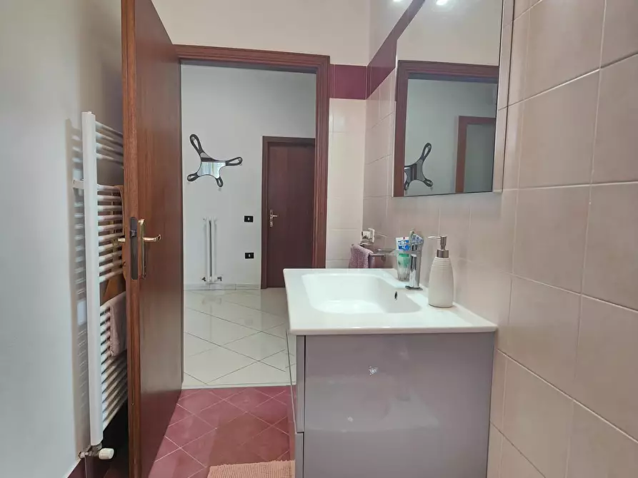 Immagine 12 di Appartamento in vendita  a Fucecchio