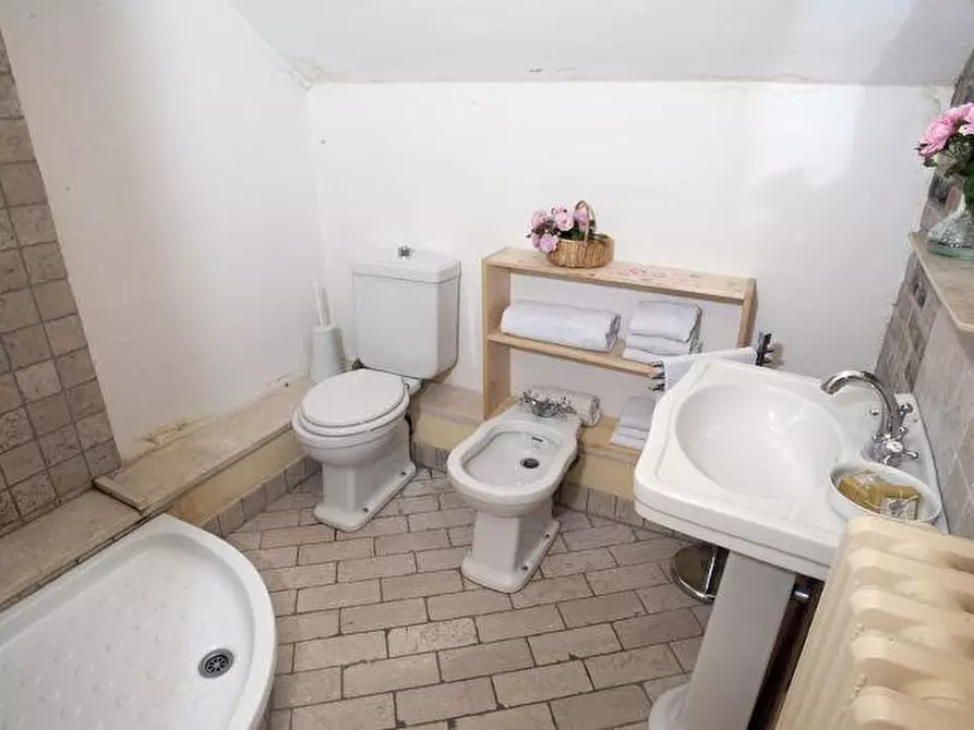 Immagine 3 di Appartamento in affitto  a Pontedera