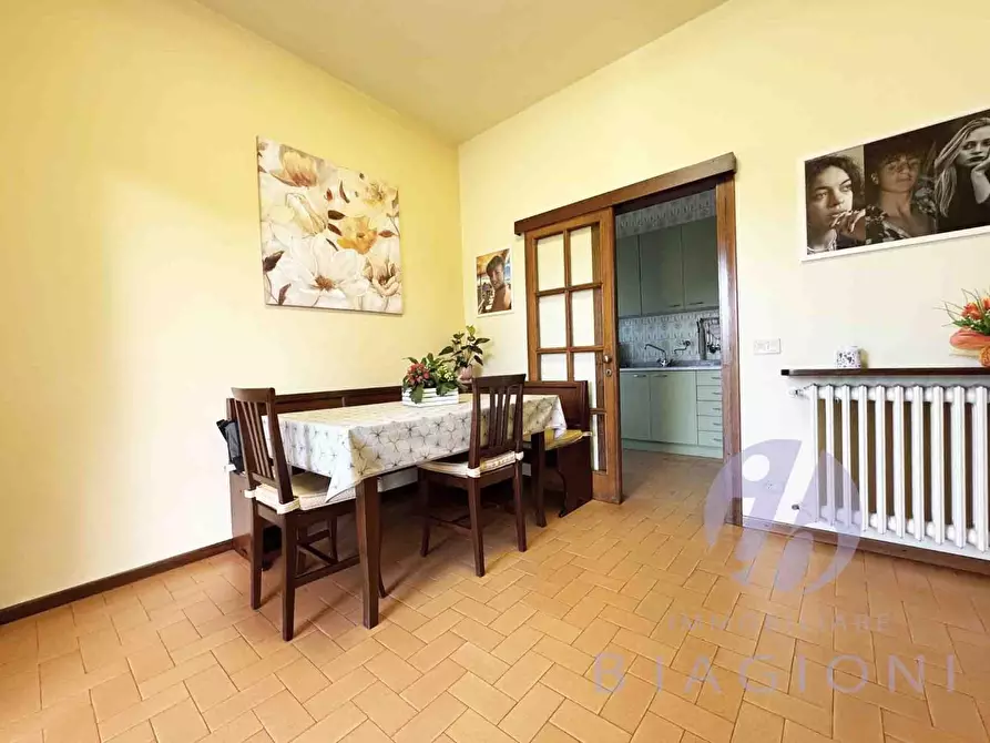 Immagine 12 di Villa in vendita  a Forte Dei Marmi