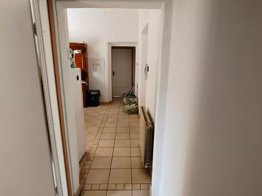 Immagine 12 di Appartamento in vendita  a Pisa