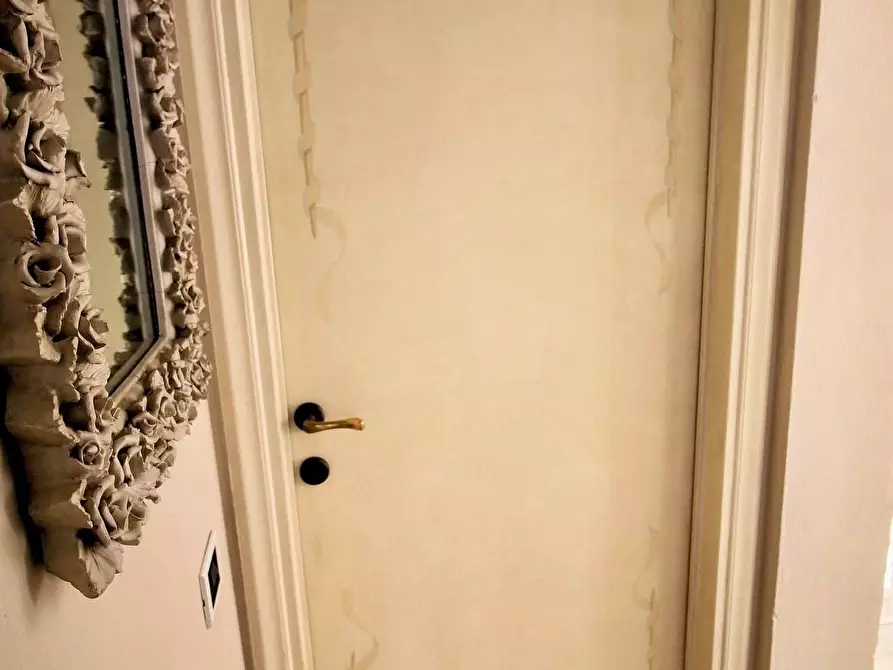 Immagine 6 di Villa in vendita  a Pontedera