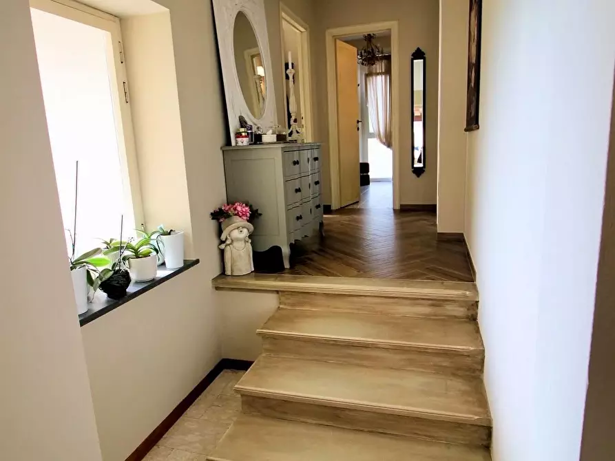 Immagine 13 di Villa in vendita  a Pontedera