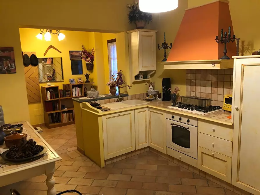 Immagine 6 di Villa in vendita  a San Miniato