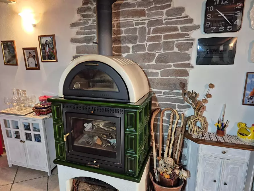 Immagine 20 di Casa trifamiliare in vendita  a Ortonovo