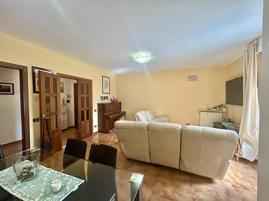 Immagine 23 di Appartamento in vendita  a Sovicille