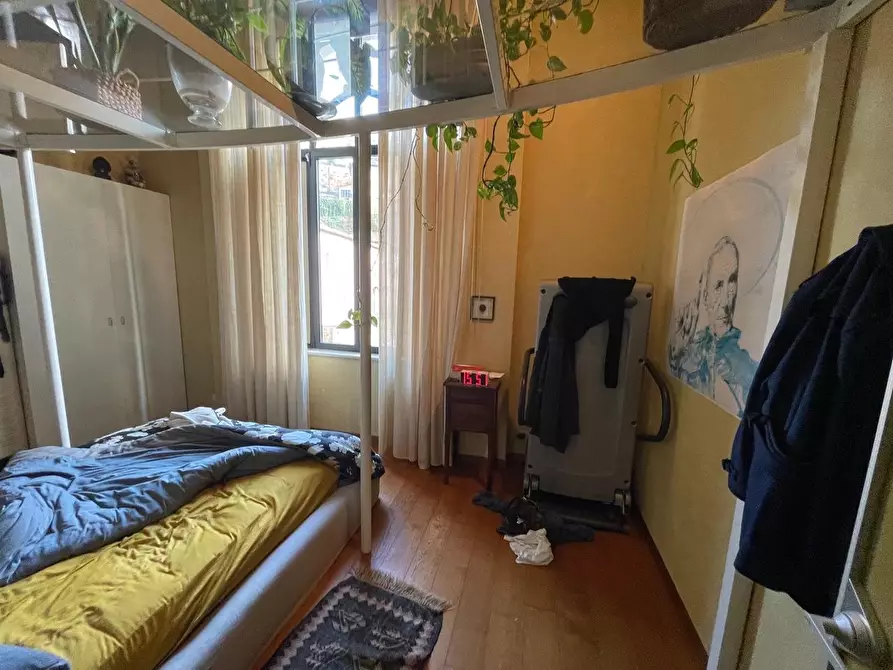 Immagine 44 di Appartamento in vendita  a Siena