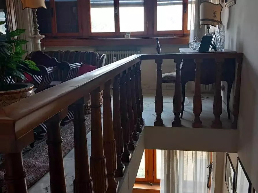 Immagine 11 di Appartamento in vendita  a Pisa