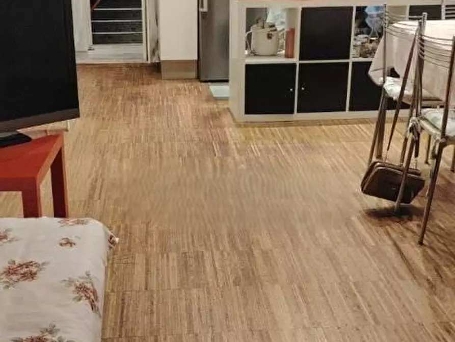 Immagine 2 di Loft/Open space in vendita  a Pisa