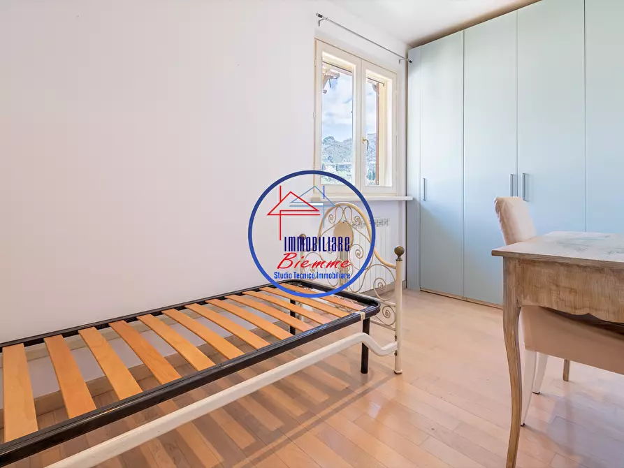 Immagine 9 di Appartamento in vendita  a Massarosa