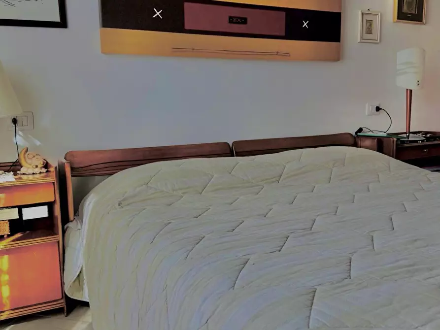 Immagine 23 di Appartamento in vendita  a Cascina