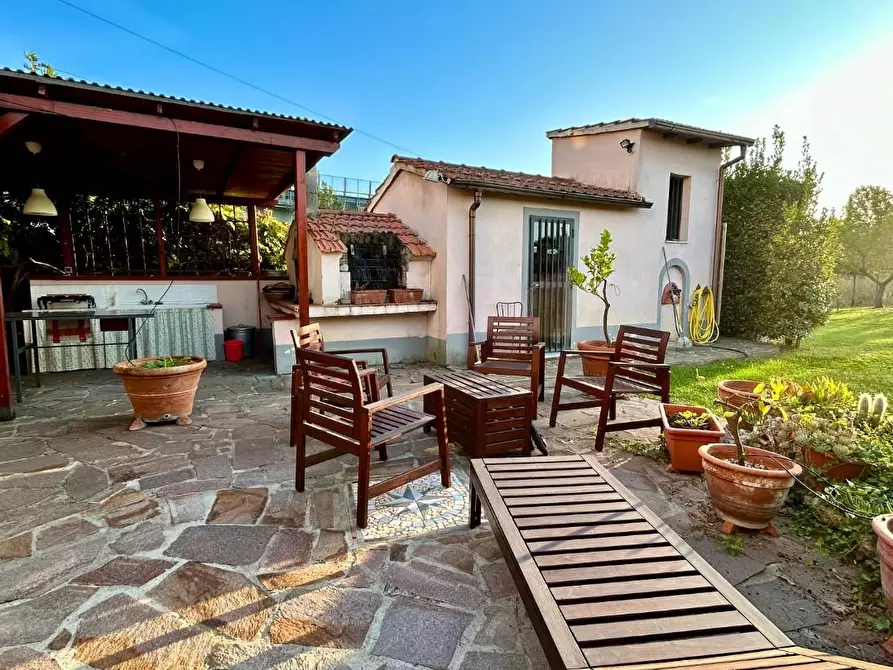 Immagine 10 di Casa indipendente in vendita  a Pisa