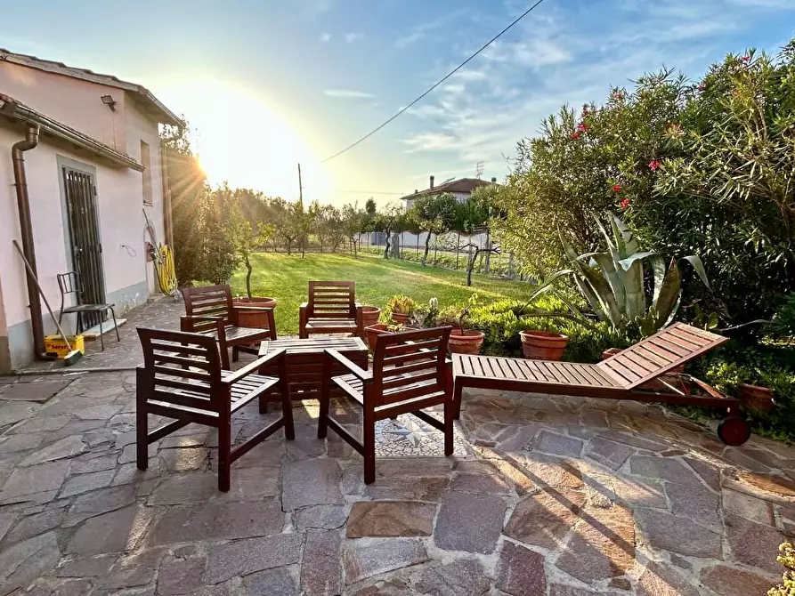 Immagine 7 di Casa indipendente in vendita  a Pisa