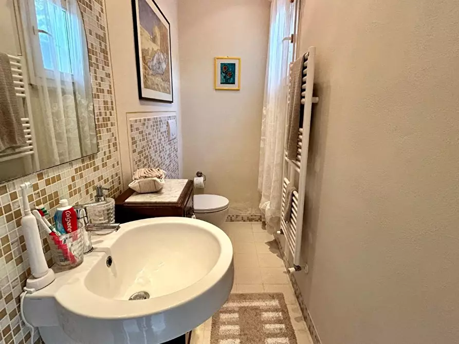 Immagine 5 di Casa indipendente in vendita  a Pisa