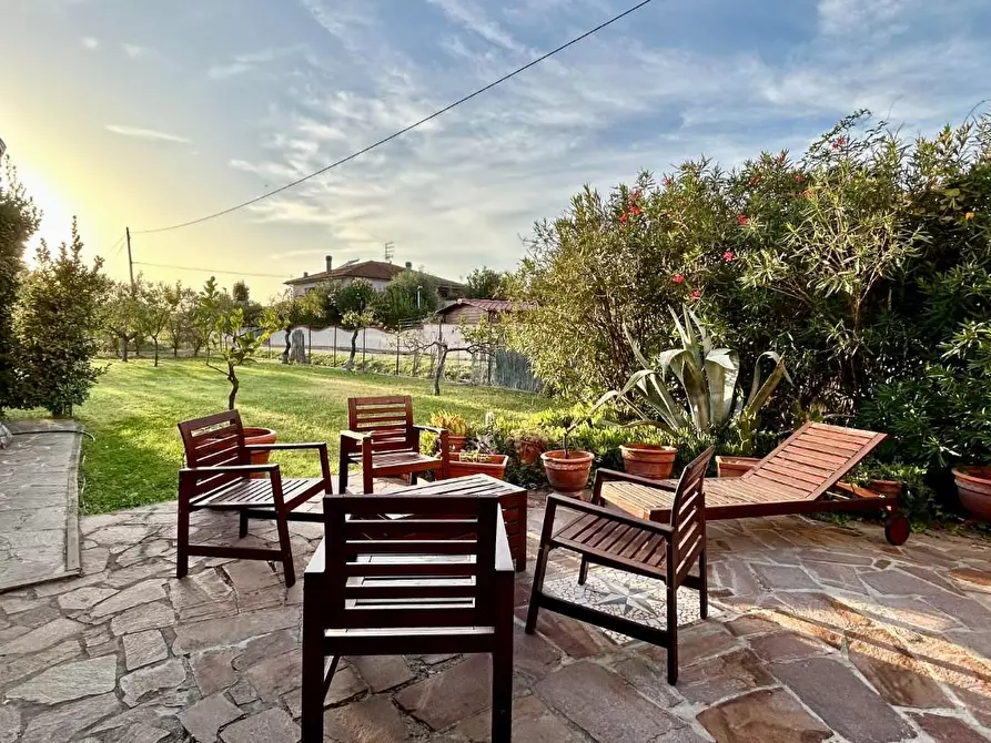 Immagine 11 di Casa indipendente in vendita  a Pisa