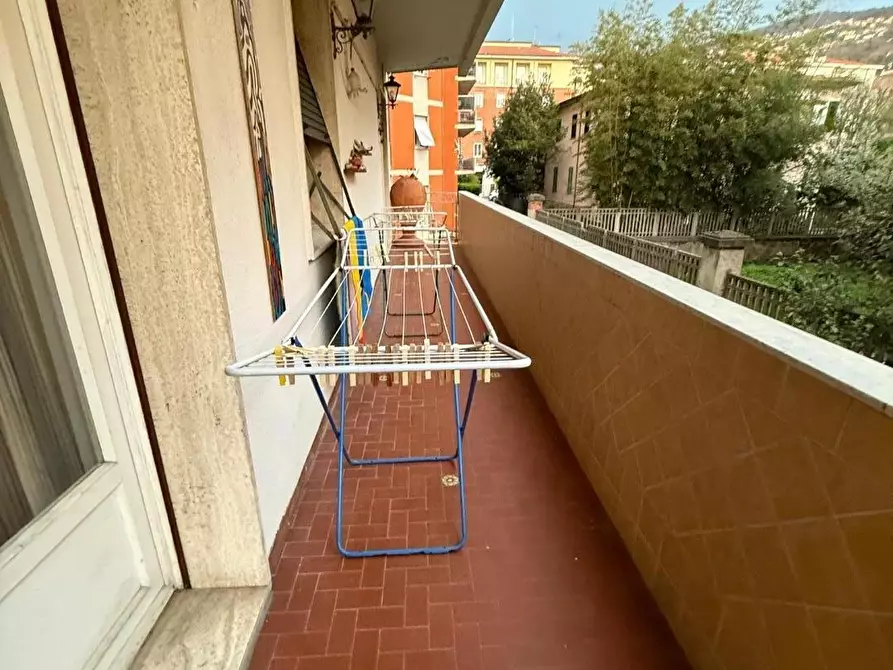 Immagine 4 di Appartamento in vendita  a Massa