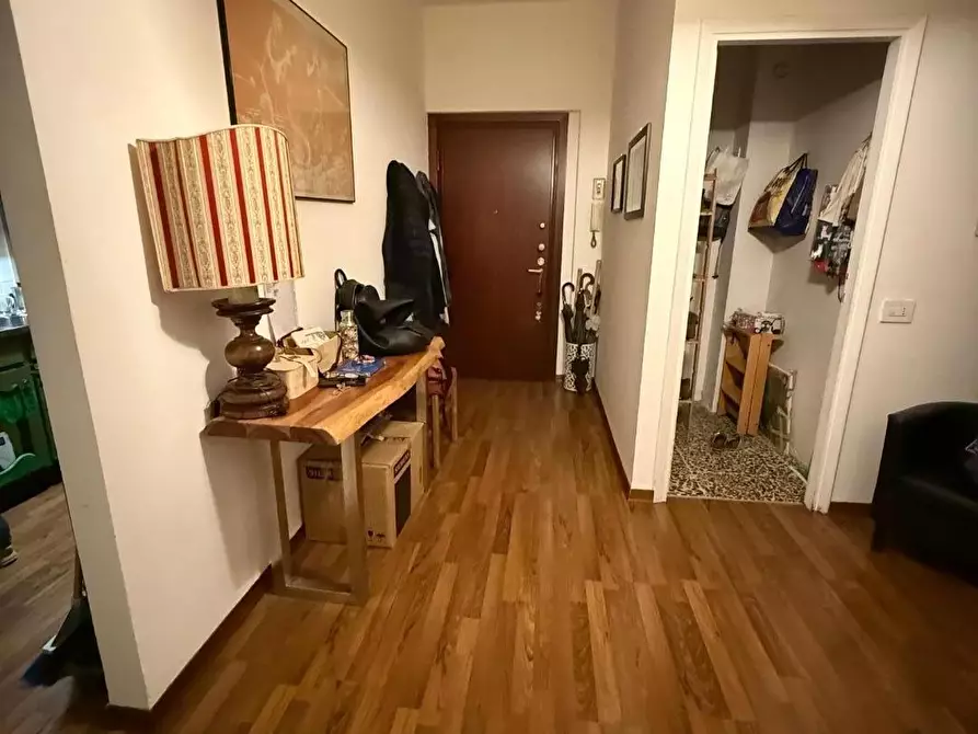 Immagine 9 di Appartamento in vendita  a Massa