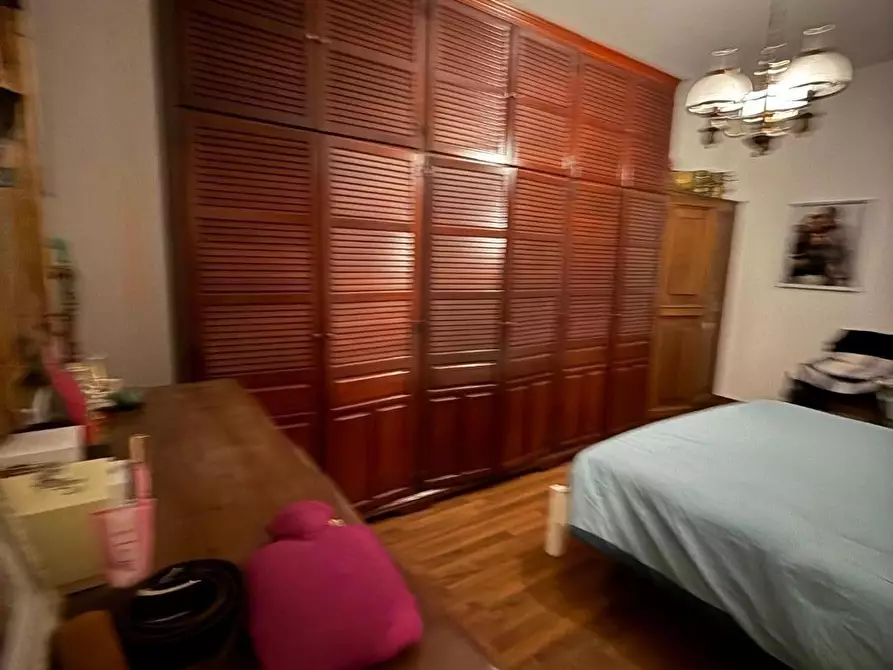 Immagine 31 di Appartamento in vendita  a Massa