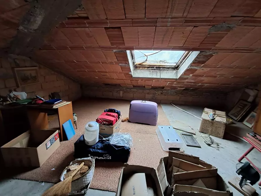 Immagine 27 di Villa in vendita  a Casciana Terme Lari