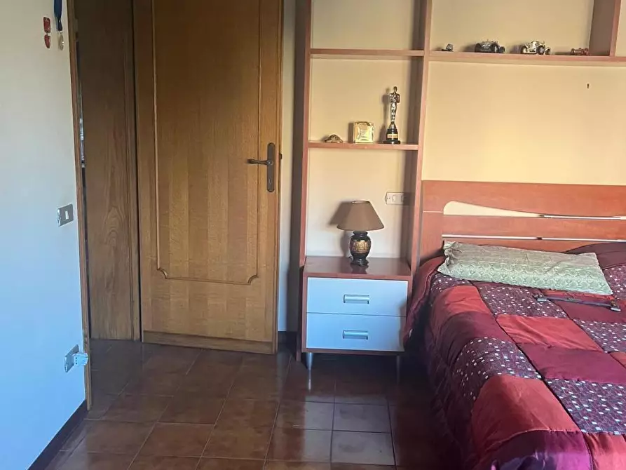 Immagine 10 di Casa indipendente in vendita  a Lucca